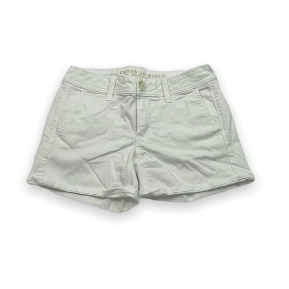 American Eagle Outfitters Pants - American Eagle Outfitters white shorts